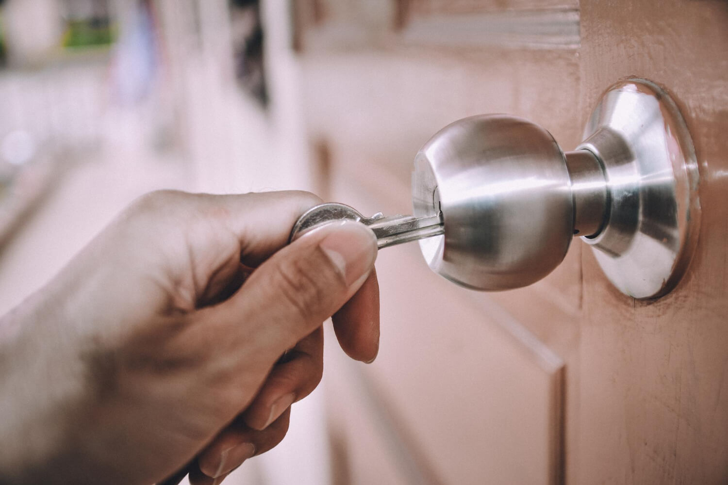Lock expert in East Williamsburg